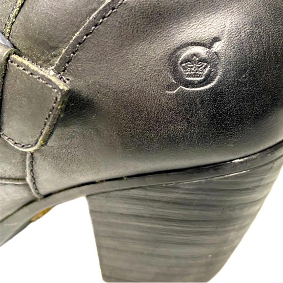 BORN Maleri Full Grain Leather Biker-Chic Boots Buckle Straps Side Zip Sz 9.5 - Picture 8 of 12